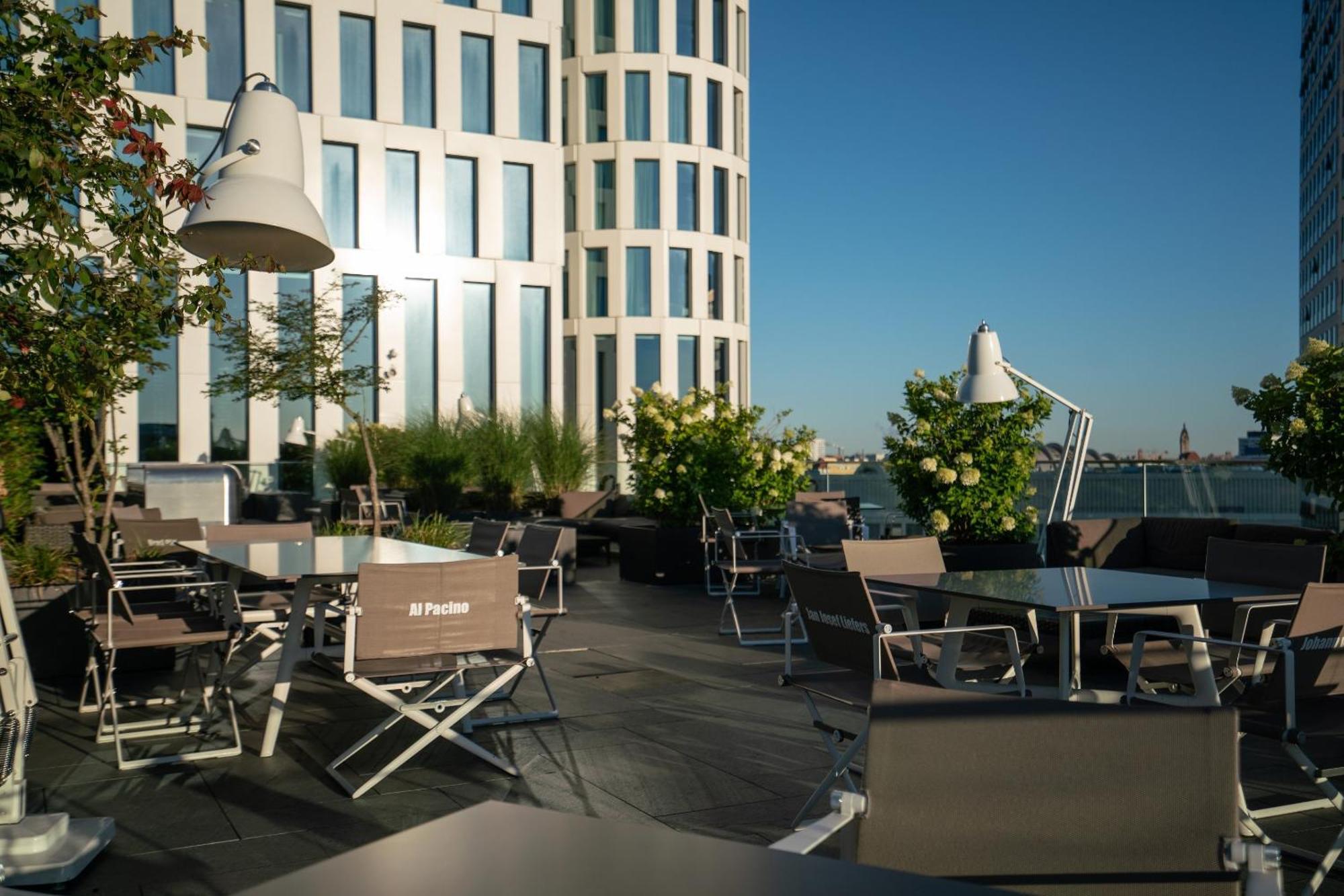 Motel One Berlin-Upper West Екстер'єр фото