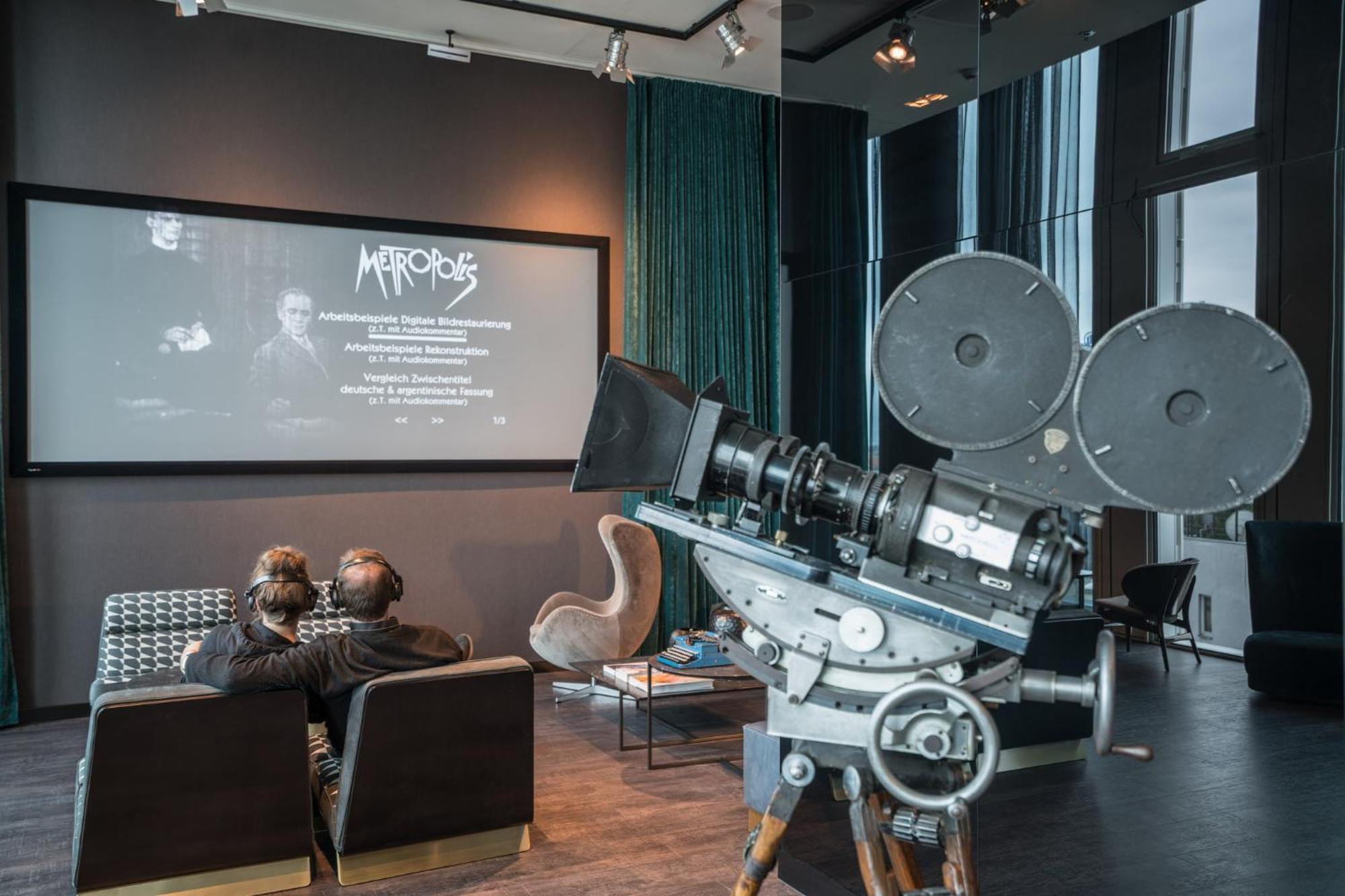 Motel One Berlin-Upper West Екстер'єр фото