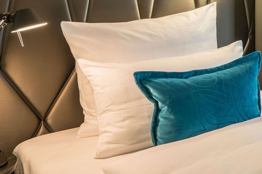 Motel One Berlin-Upper West Номер фото